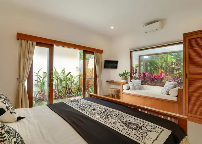 Tuntas Estate - 3 Bedroom Villas With Pools - Central Seminyak Villa Seminyak (Bali)